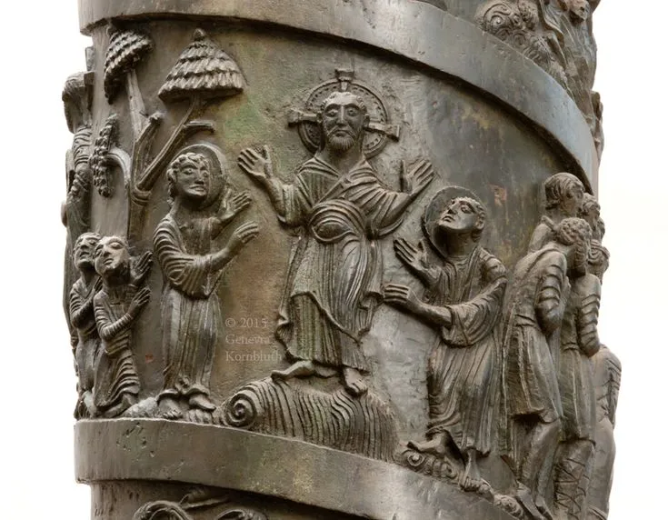 Détail de la colonne du Christ, église Saint-Michel de Hildesheim, vers 1020